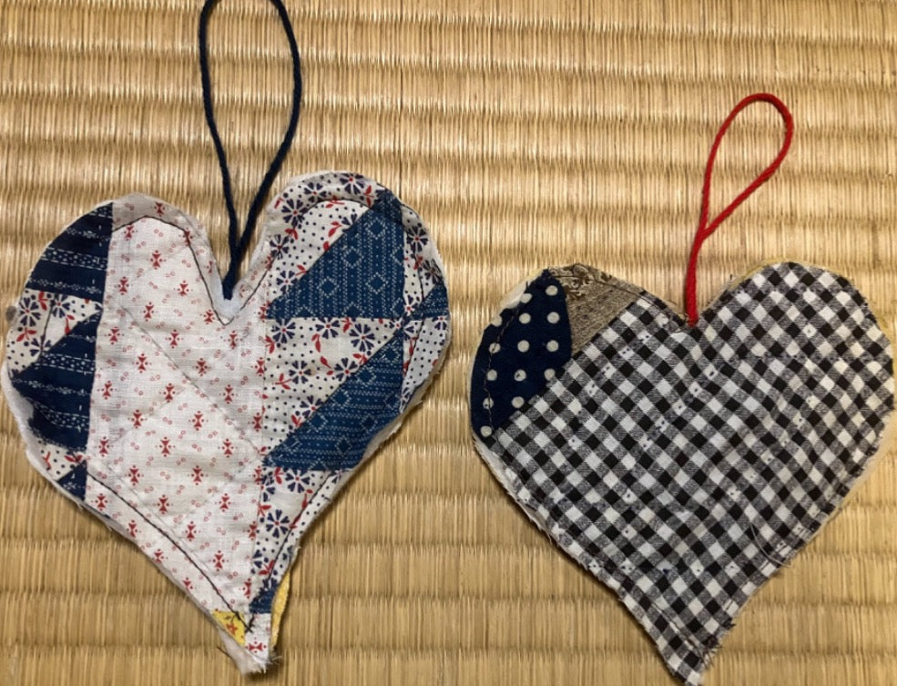Two quilted hearts